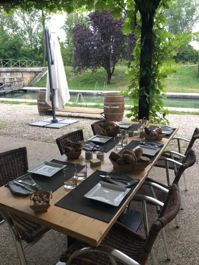 L'Ile Aux Bateaux Bed & Breakfast Buzet-sur-Baise ภายนอก รูปภาพ